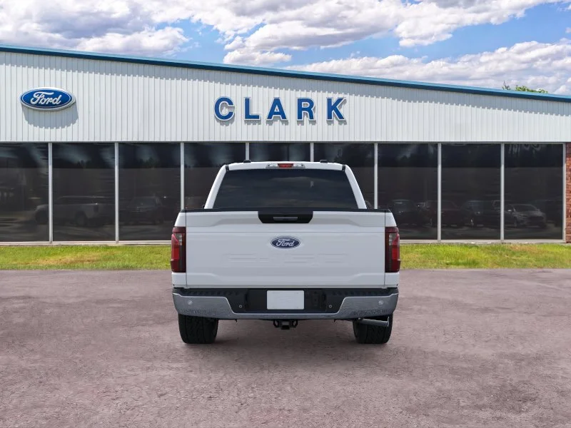 New 2026 Oxford White Ford XLT image 5