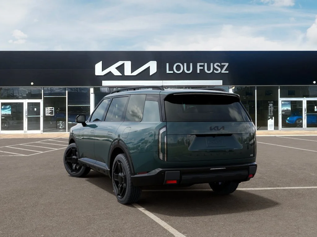 New 2027 Black Jade Green Kia X-Line EX image 4