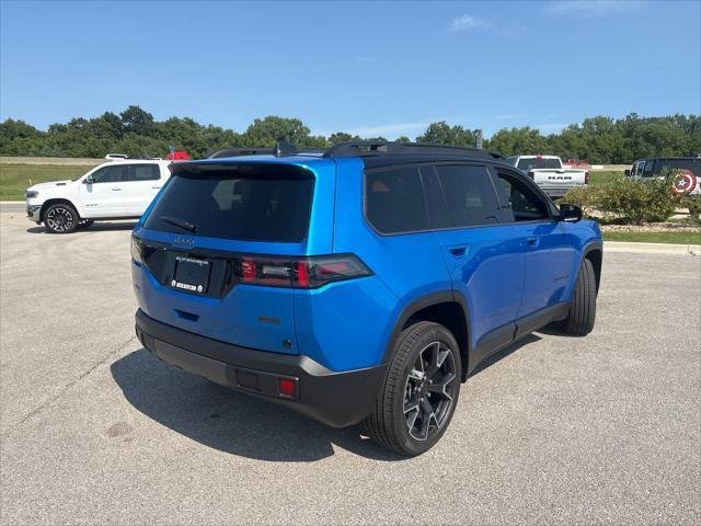 New 2026 Hydro Blue Pearl-Coat Exterior Paint Jeep Overland image 10