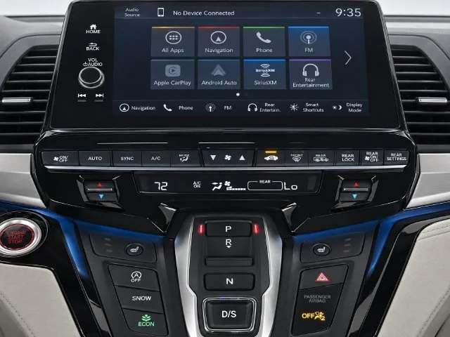 2025 Honda Odyssey Touring - Photo 11