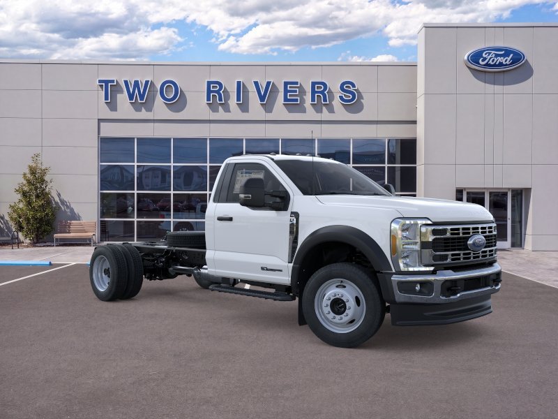 2026 Ford F-450 Super Duty Chassis Cab XL - Photo 7