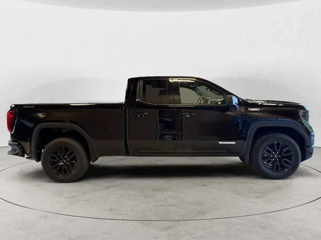 New 2026 Onyx Black GMC Elevation image 7