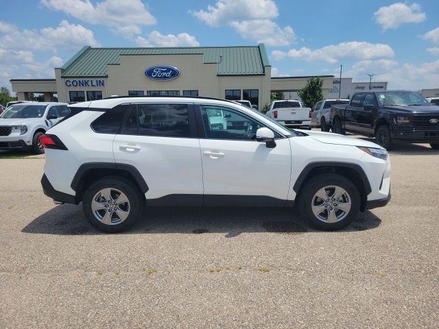 Used 2024 White Toyota XLE image 20