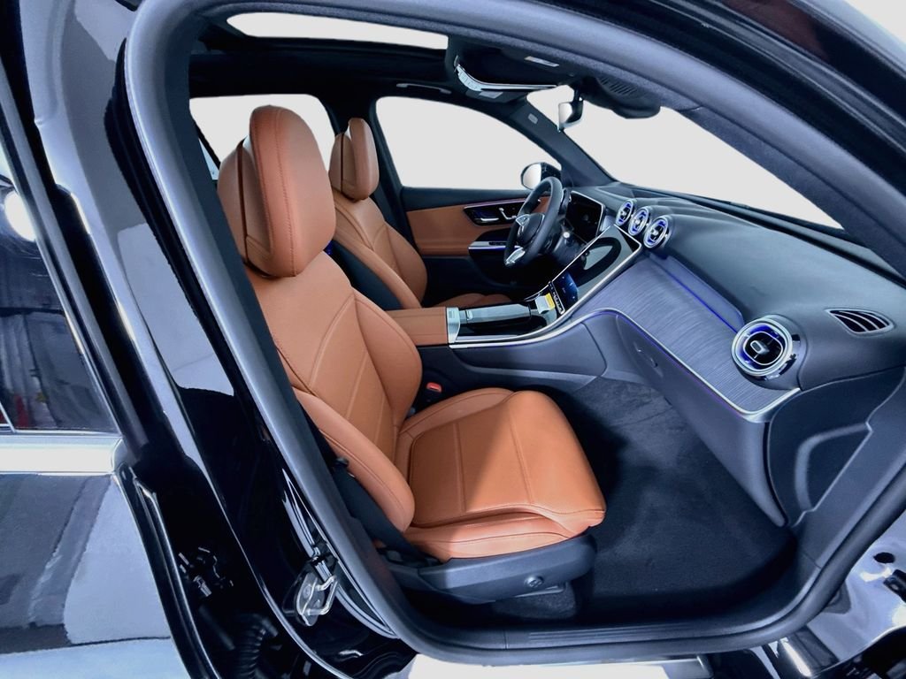 New 2027 Obsidian Black Metallic Mercedes-Benz GLC 300 image 21