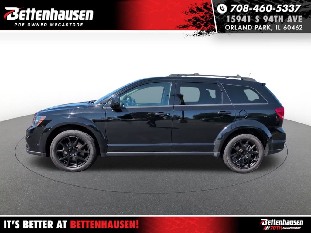 Certified Used 2016 Black Dodge SXT image 13