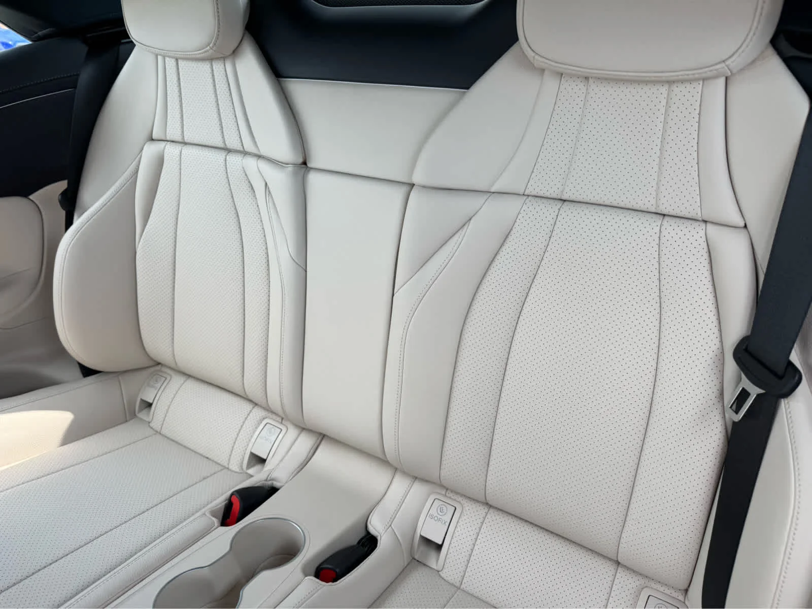 Used 2024 Polar White Mercedes-Benz CLE 450 image 25
