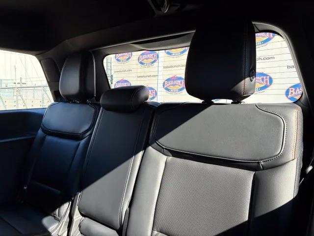 New 2027 Agate Black Metallic Ford Tremor image 10