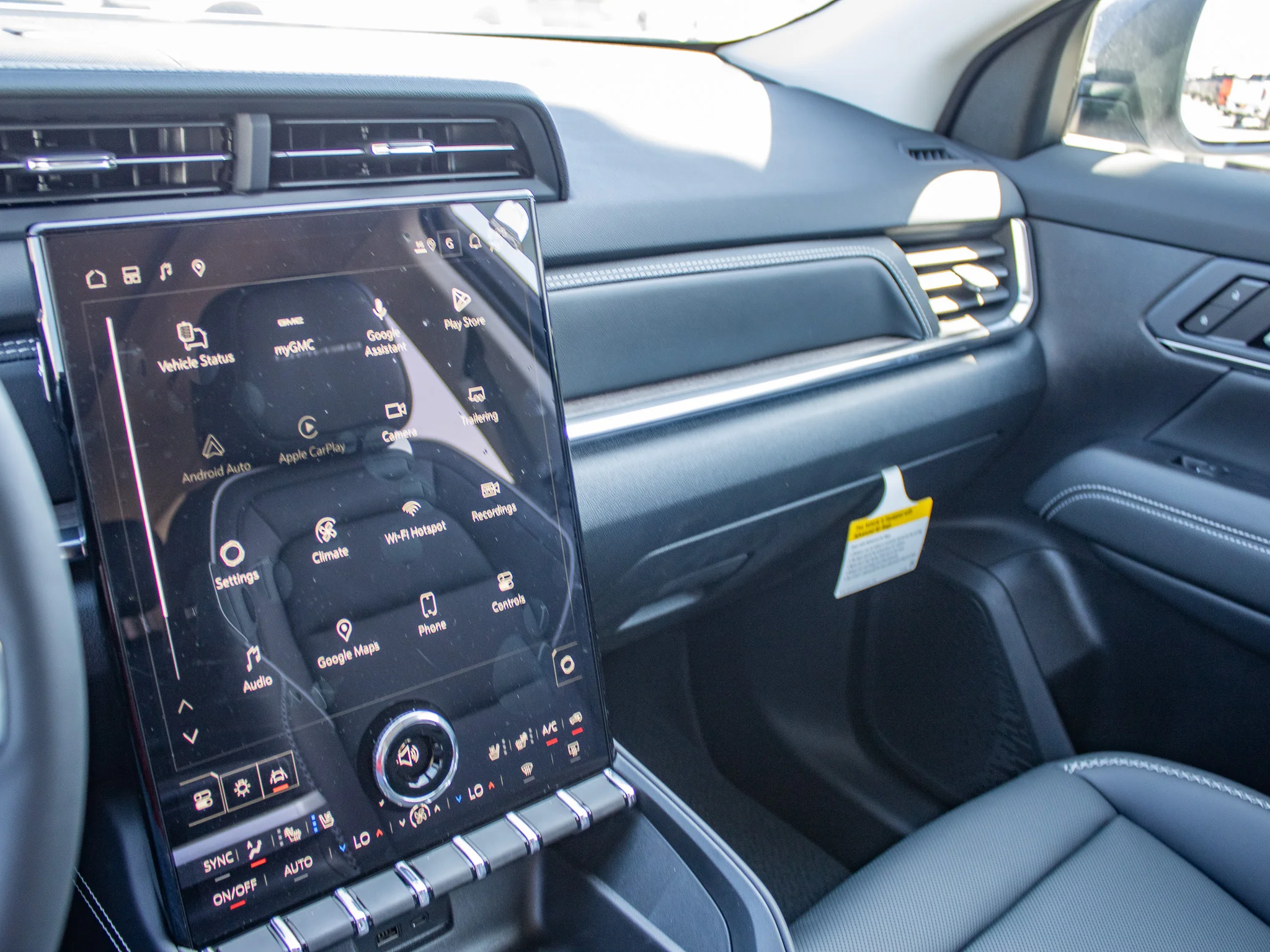 2027 GMC Terrain Denali - Photo 39