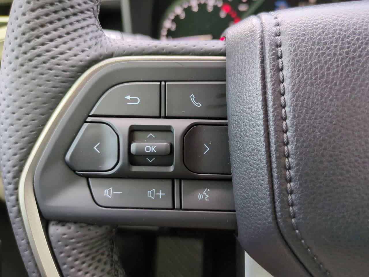 2026 Toyota Tundra SR5 - Photo 23