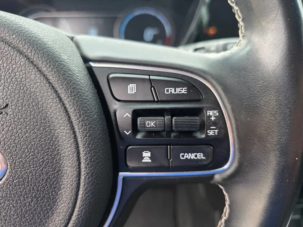 Used 2020 Gray Kia EX image 24