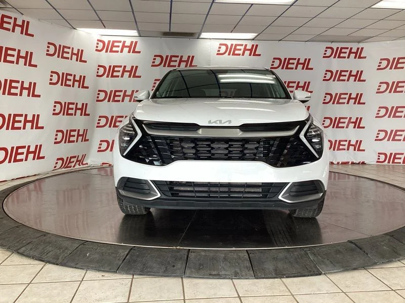 Used 2024 White Kia EX image 2