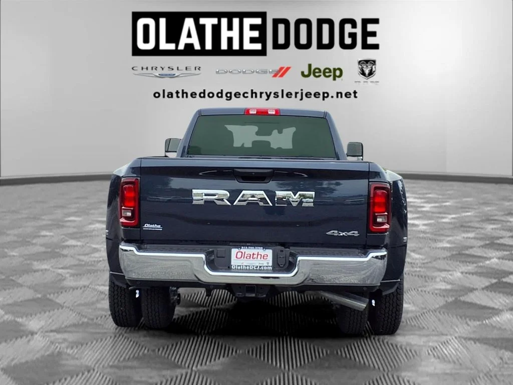 New 2026 Forged Blue Metallic Exterior Paint RAM Tradesman image 24
