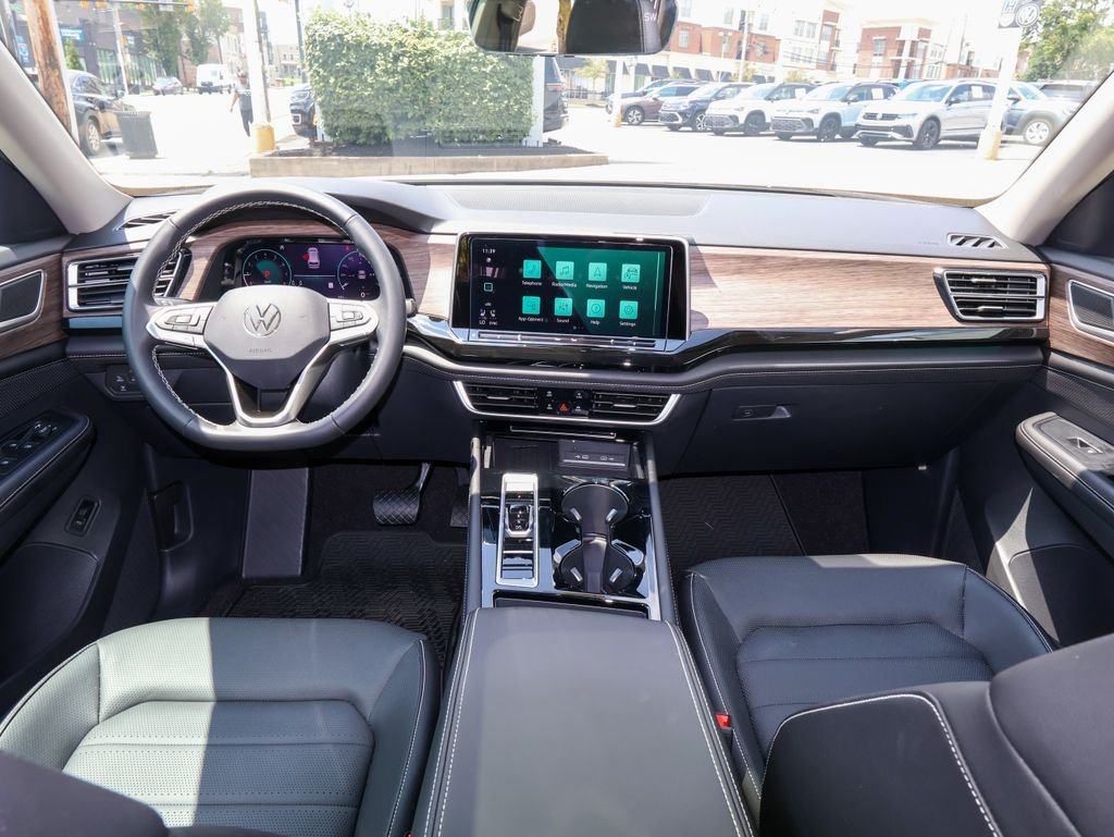 New 2026 White Volkswagen 2.0T SEL image 19