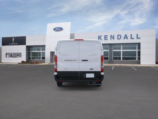 New 2026 Oxford White Ford Base image 5