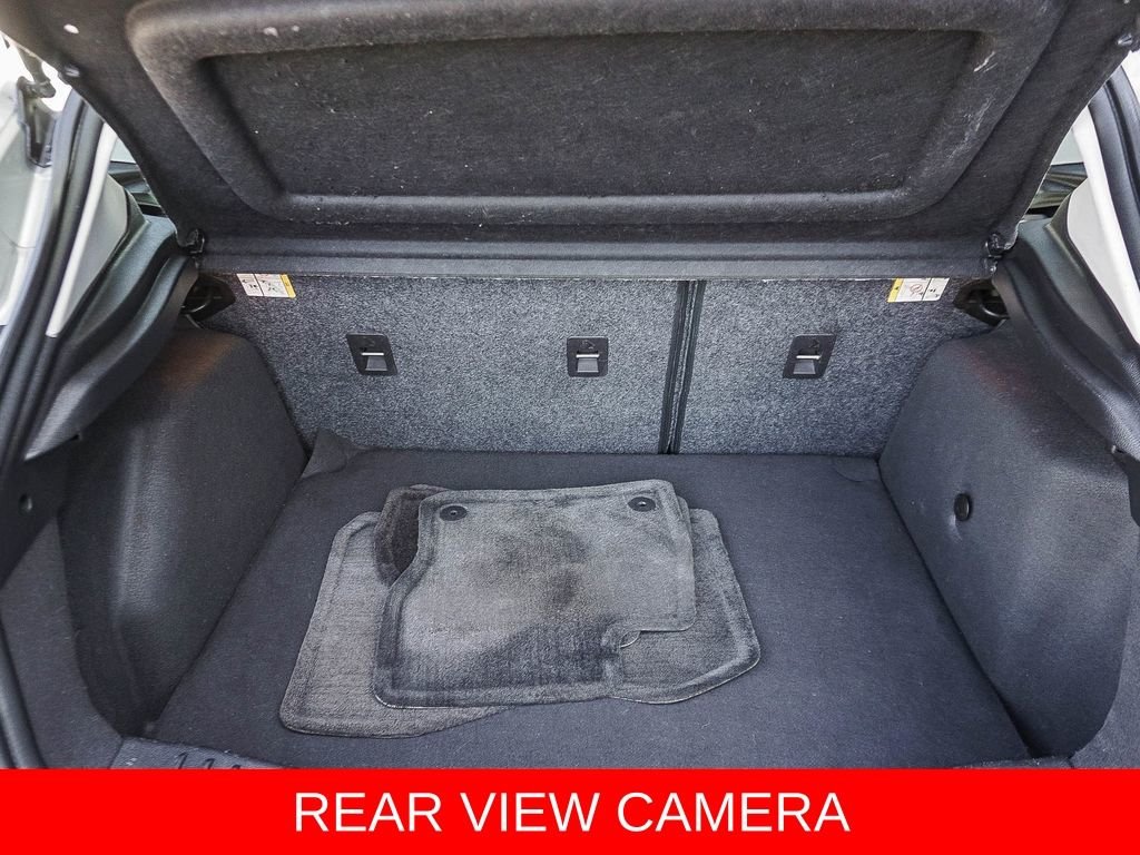 Used 2015  Ford SE image 24