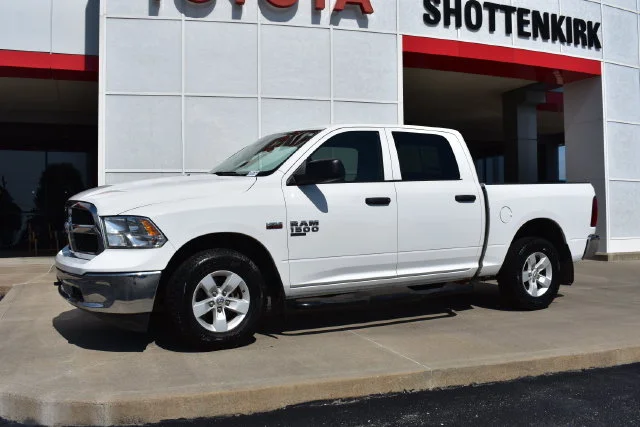 Used 2023 White Ram SLT image 2