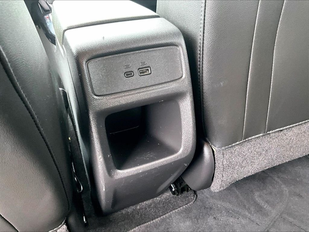 Used 2024 Gray Chevrolet LT image 27