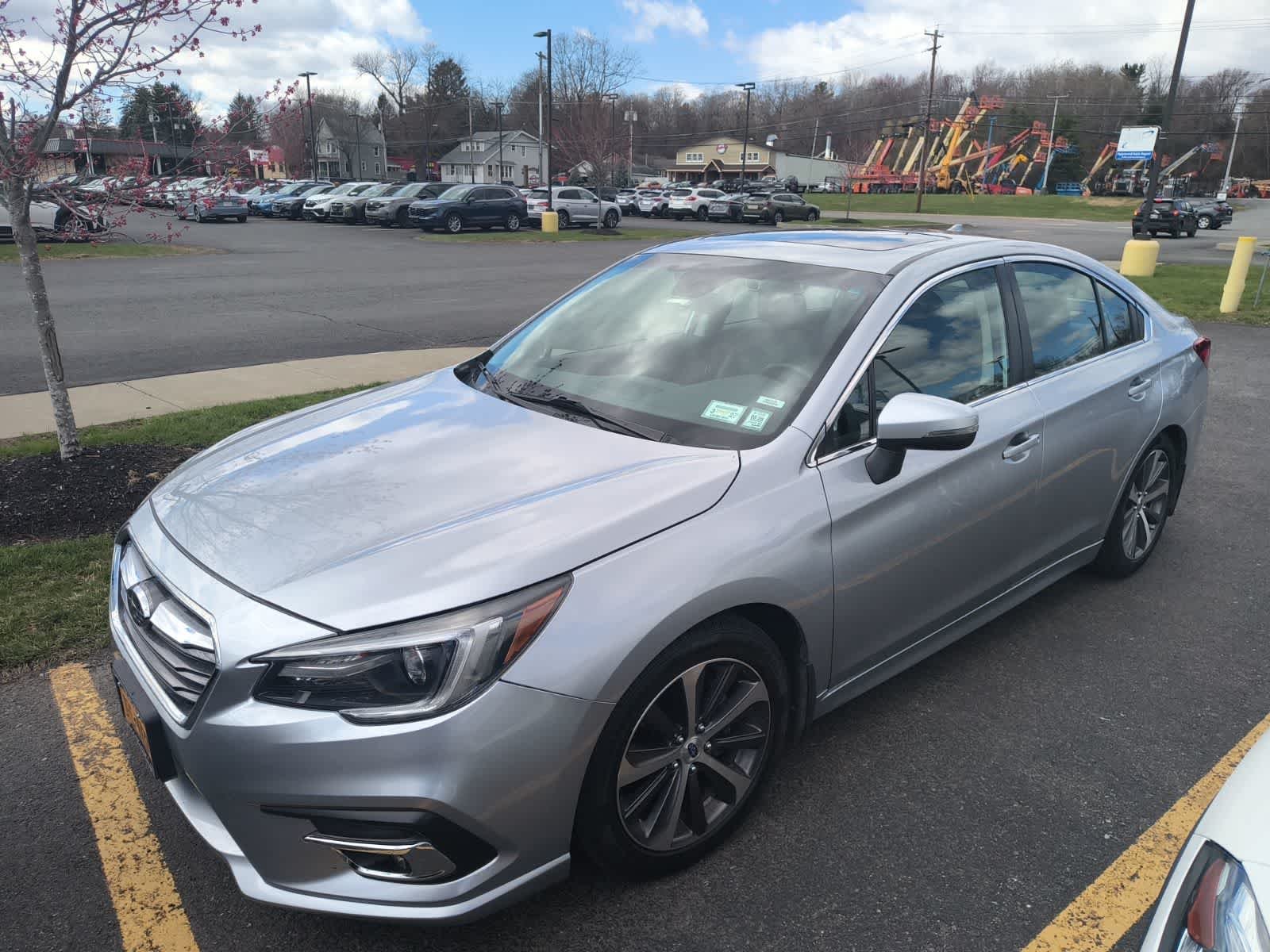 2019 Subaru Legacy 2.5i Limited's photo