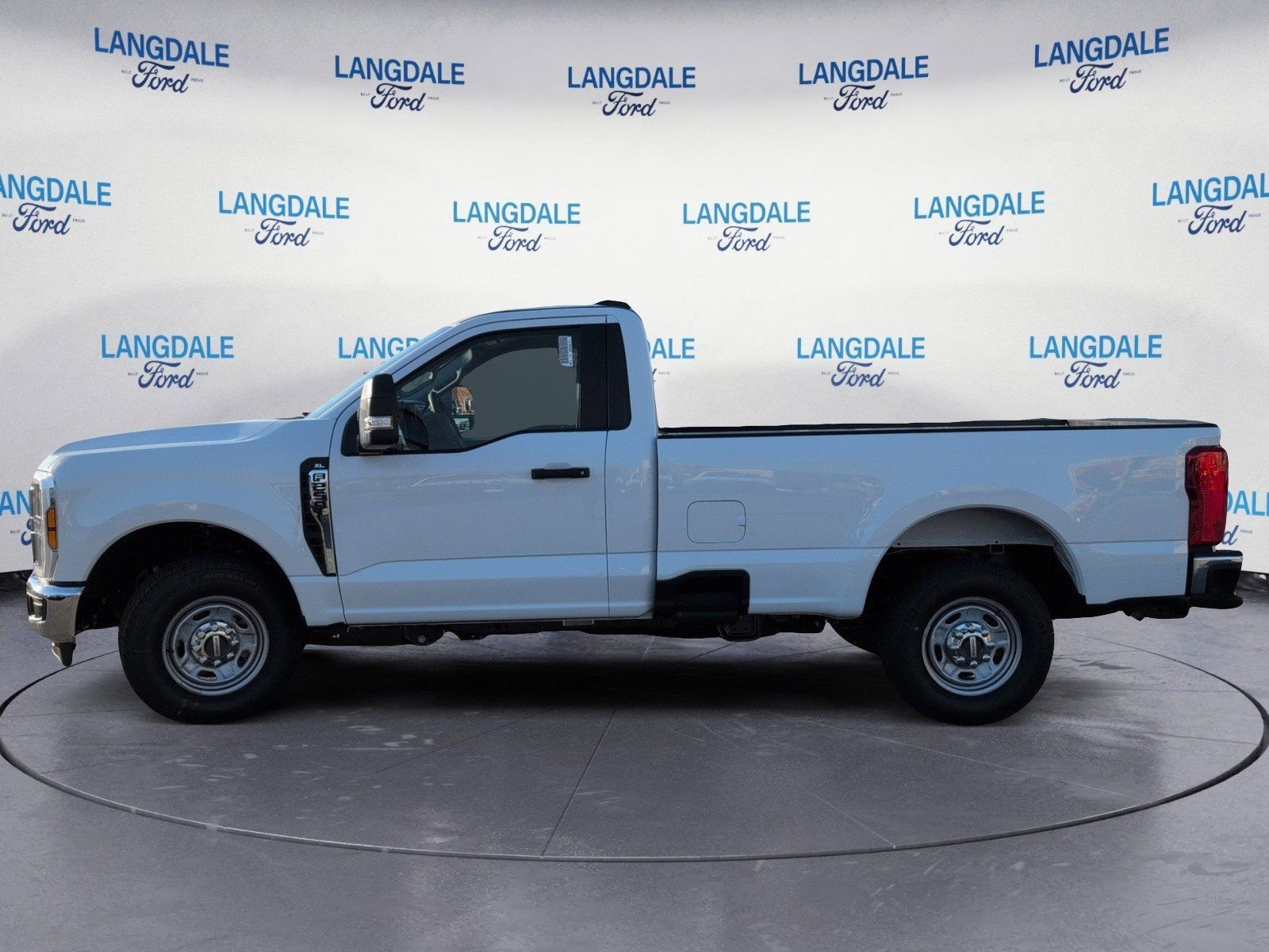 2026 Ford F-250 Super Duty XL - Photo 10