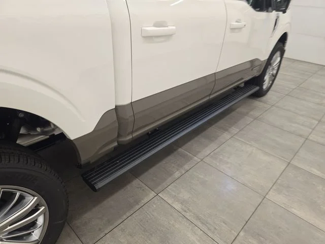 New 2026 Star White Metallic Tri-Coat Ford King Ranch® image 18