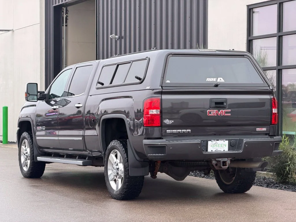 Used 2016 Silver GMC SLT image 3