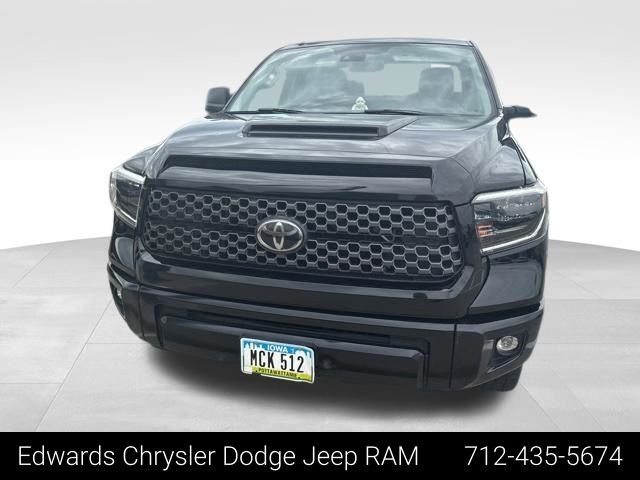 Used 2019 Black Toyota SR5 image 6