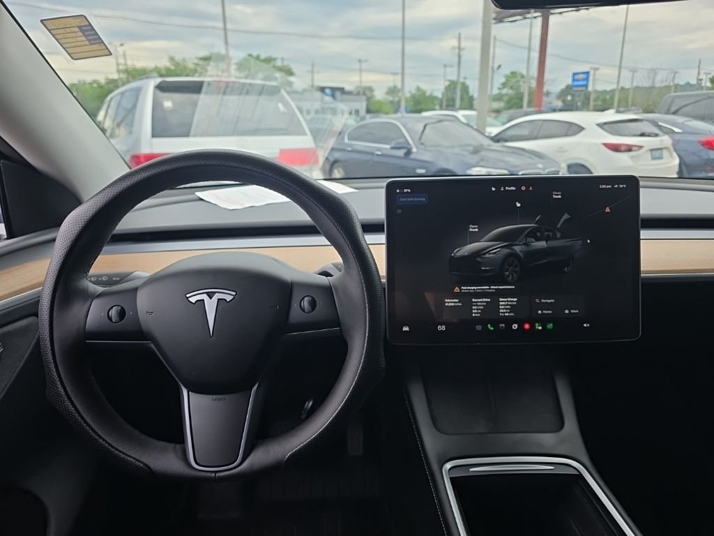 Used 2024  Tesla Long Range image 12