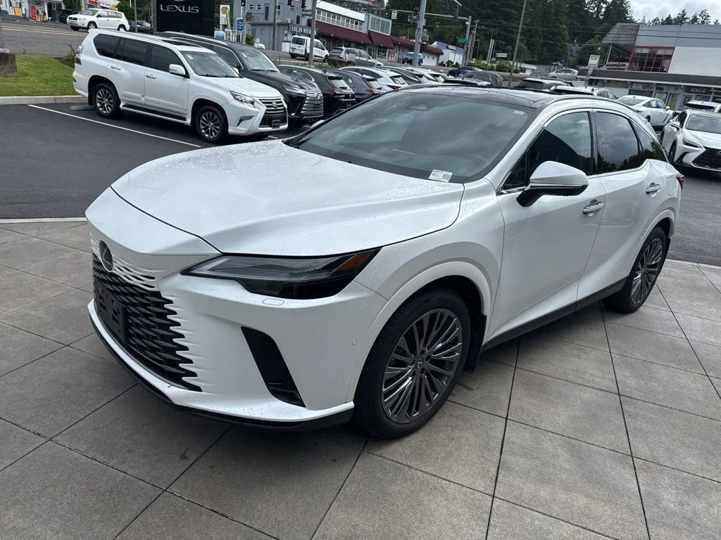 2025 Lexus RX 350h's photo