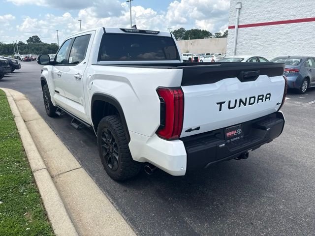 Used 2025 White Toyota SR5 image 5