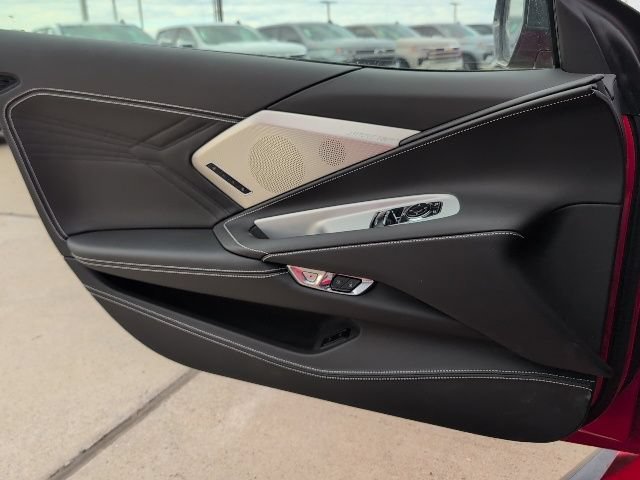 2025 Chevrolet Corvette 3LZ - Photo 9