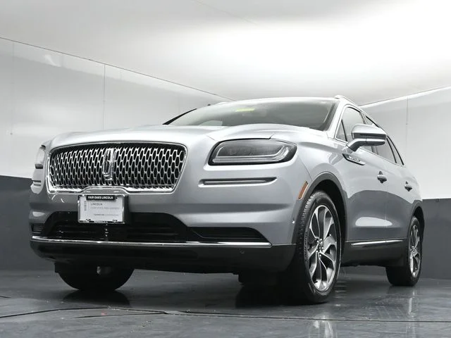 Certified Used 2023 Silver Radiance Metallic Lincoln Reserve image 40