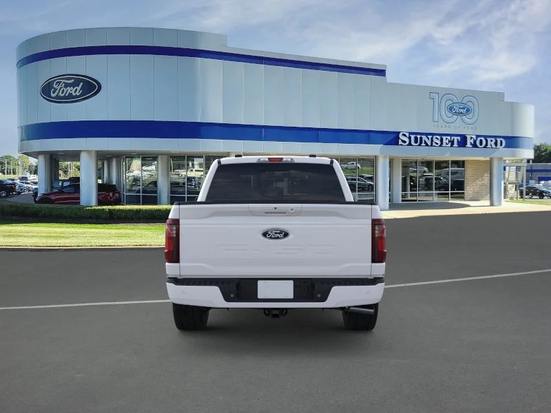 New 2026 Oxford White Ford XLT image 5