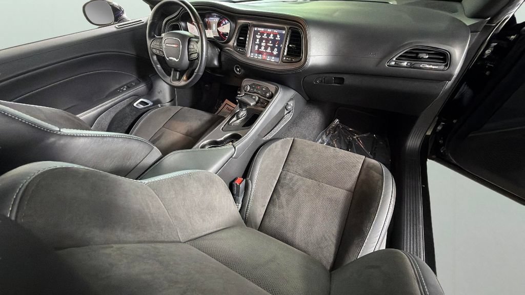 Used 2023 Black Dodge R/T image 30