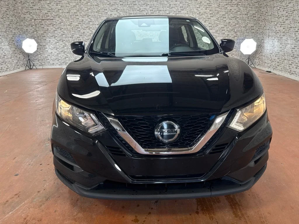 Used 2020 Black Nissan S image 2