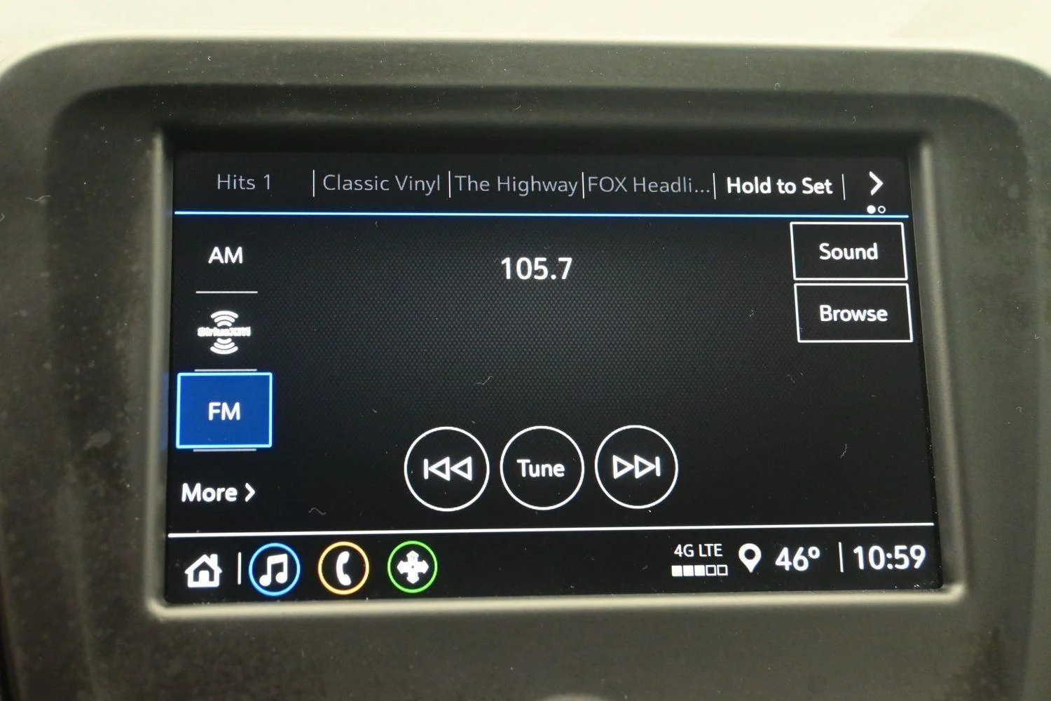 Used 2024 Sterling Gray Metallic Chevrolet LT image 27