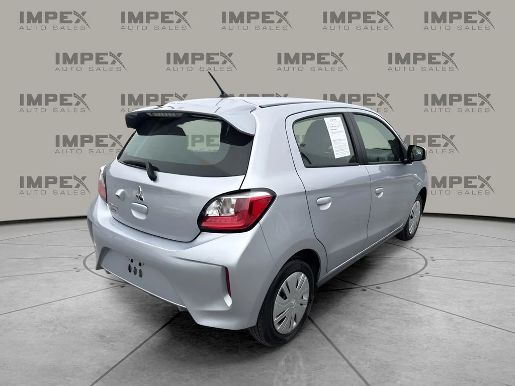 Used 2024 Silver Mitsubishi ES image 5