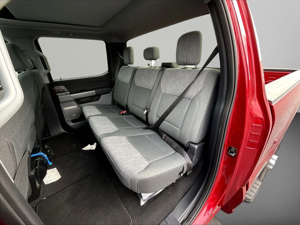 New 2026 Ruby Red Metallic Tinted Clearcoat Ford F-350® XLT image 14