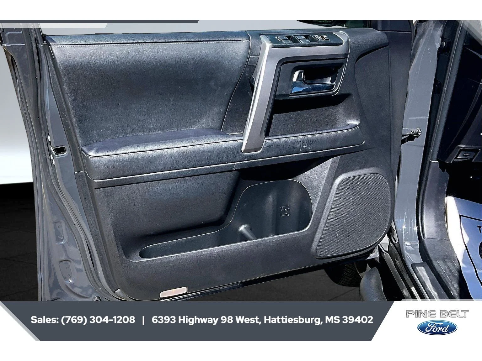 Used 2024 Underground Toyota SR5 Premium image 17