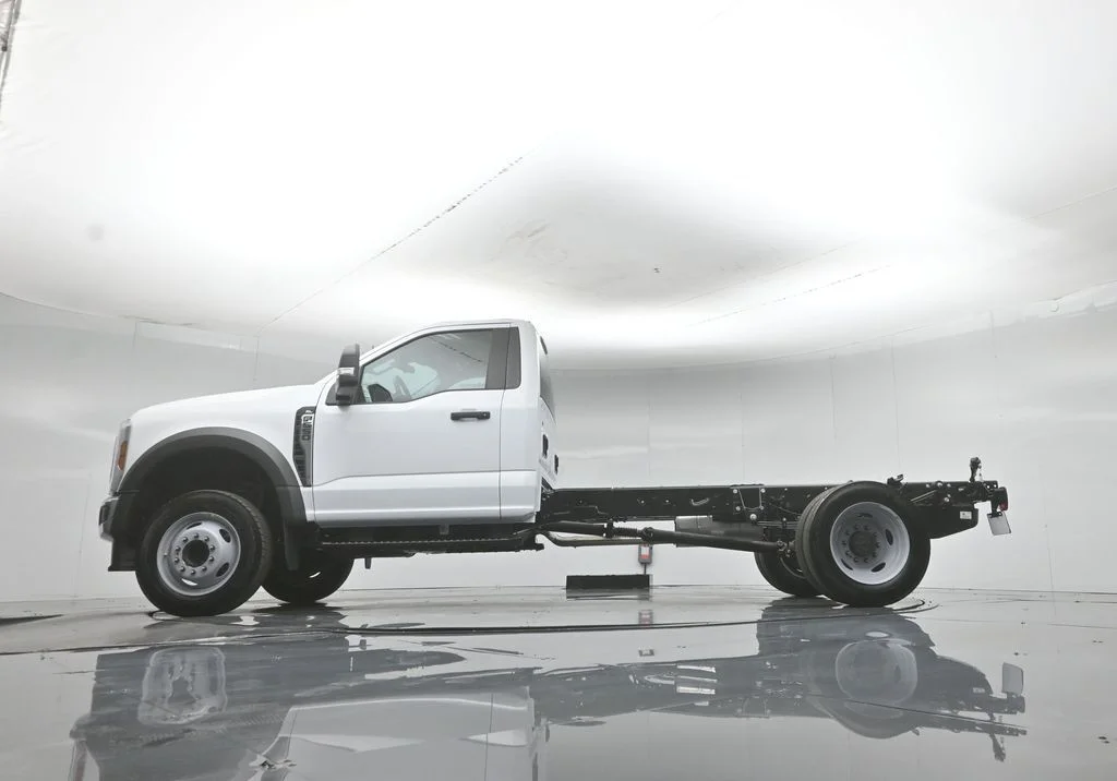 New 2026 White Ford XL image 40