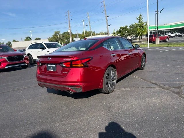 Used 2019 Red Nissan 2.0 Edition ONE image 10
