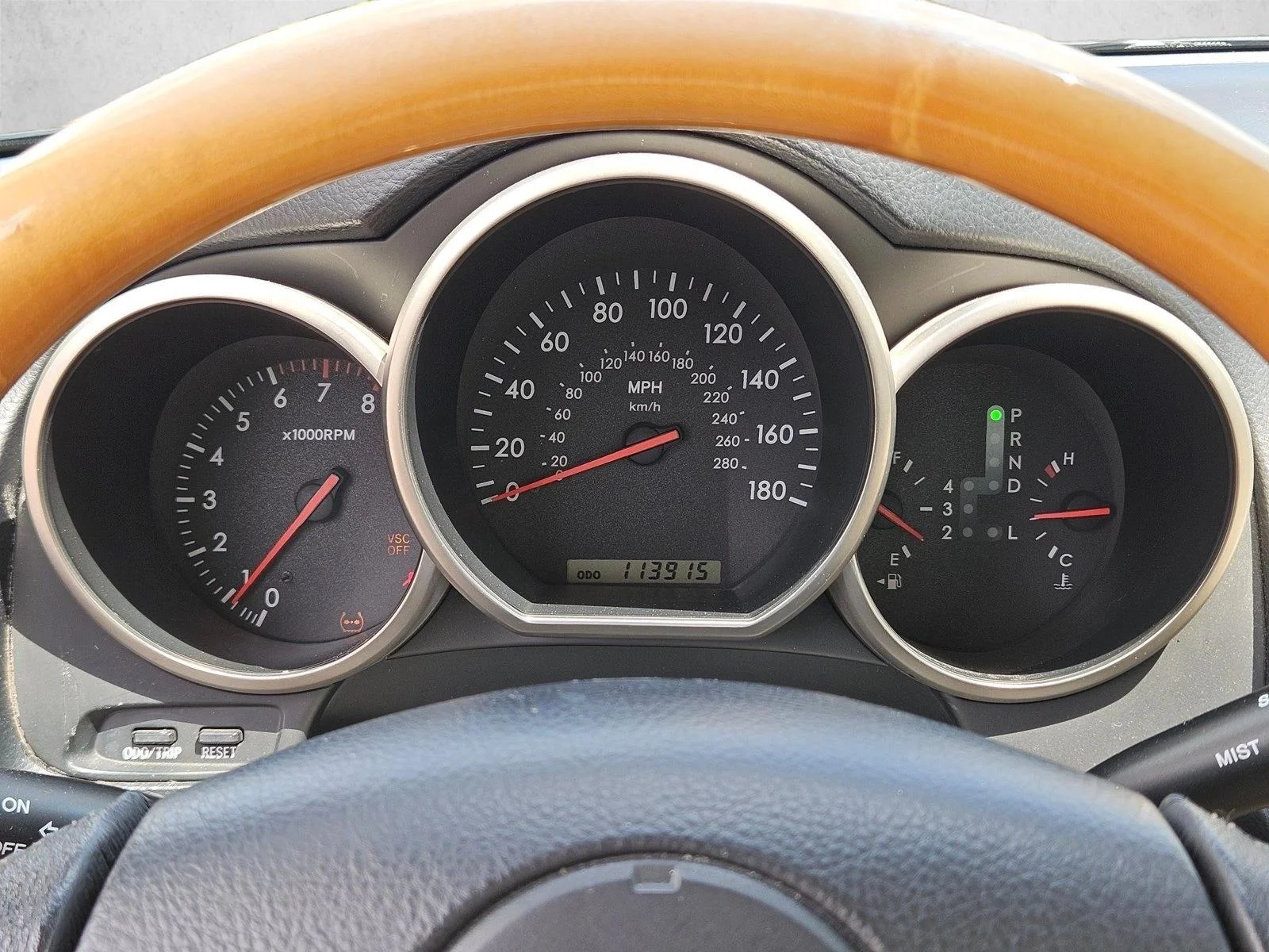 Used 2003 Black Lexus  image 11