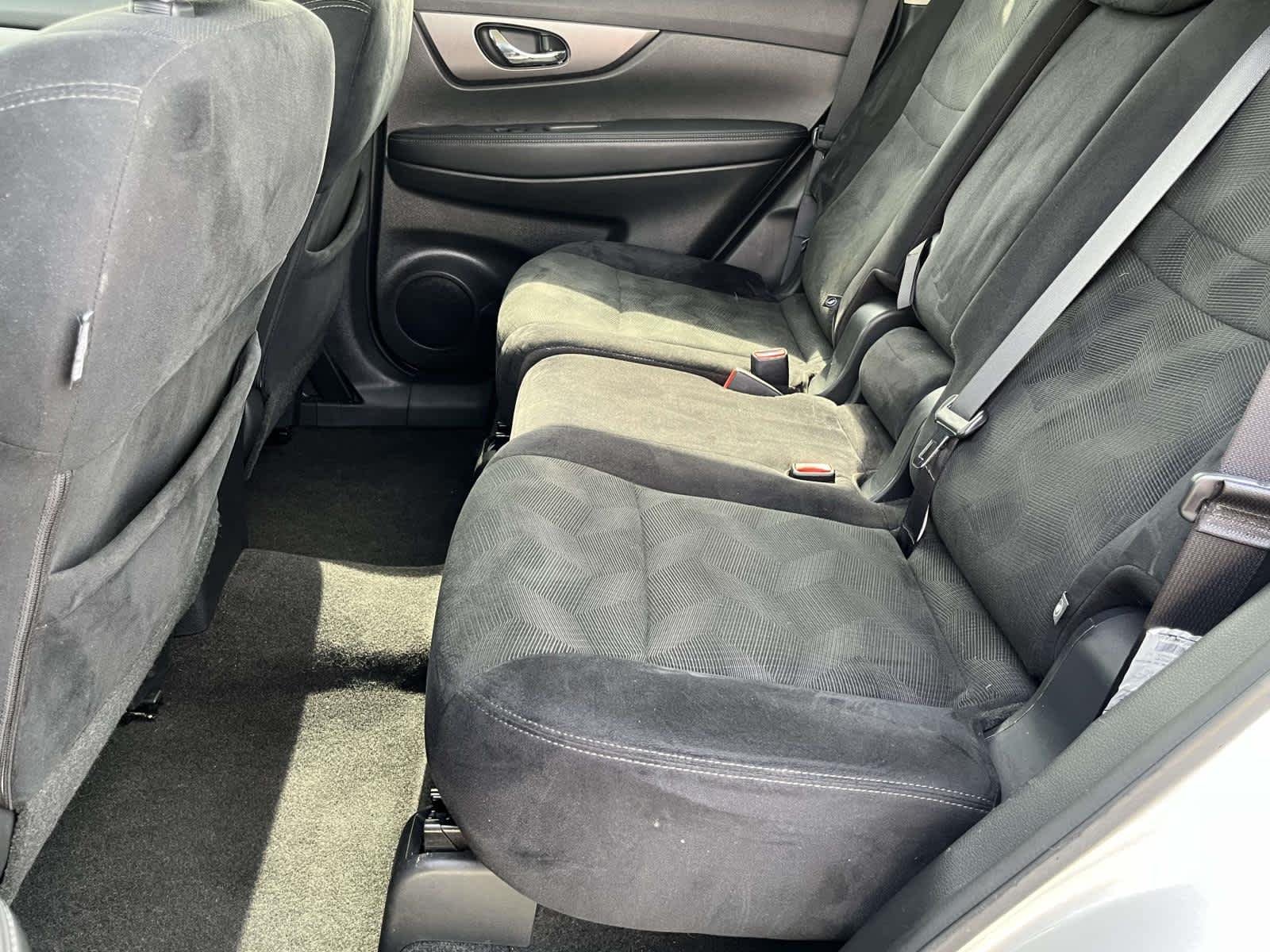 Used 2018  Volkswagen 3.6L V6 SE image 18