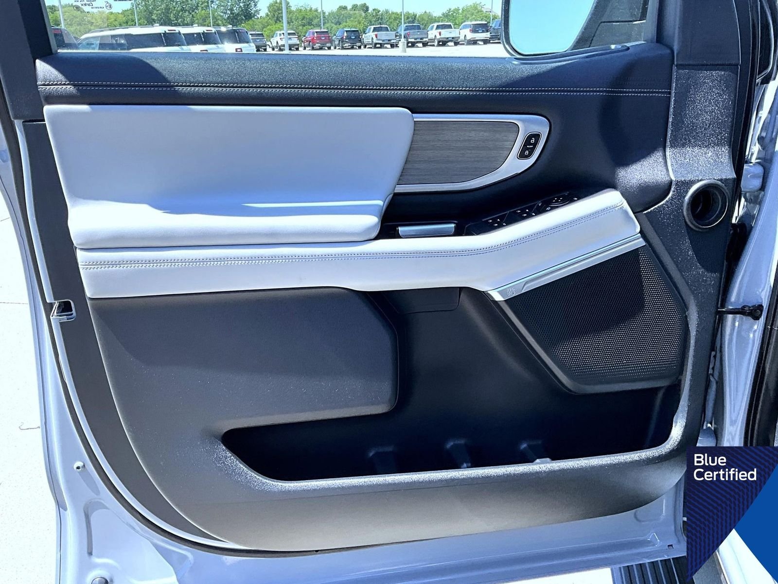 Certified Used 2025 Gray Metallic Ford Platinum image 9