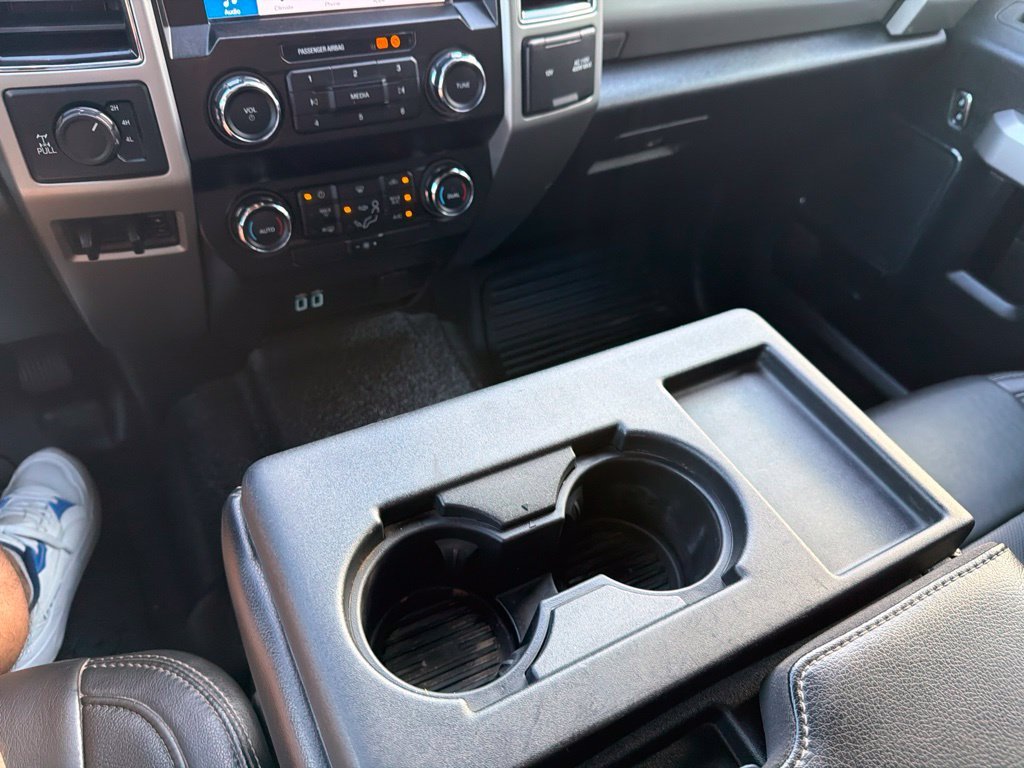 Used 2019 Blue Ford Lariat image 23