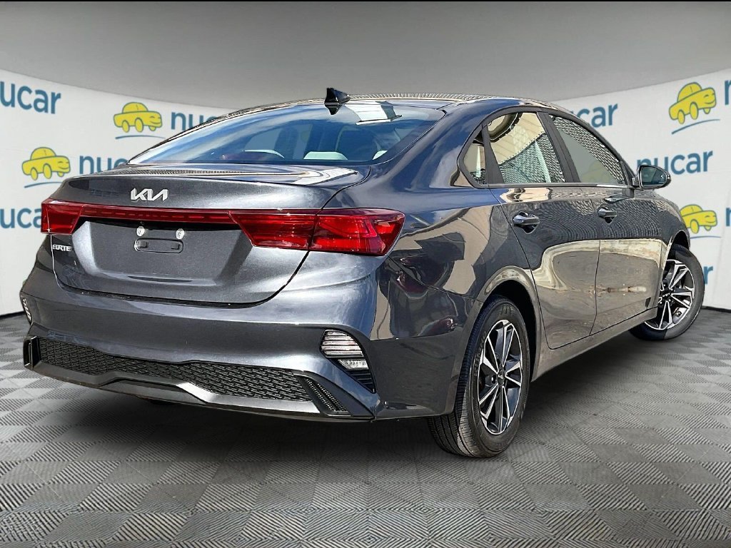 Used 2023 Gray Kia LXS image 6