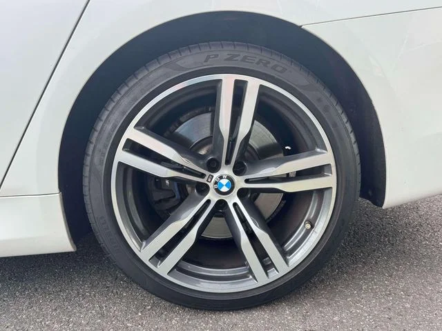 Used 2019 White BMW 750i xDrive image 12