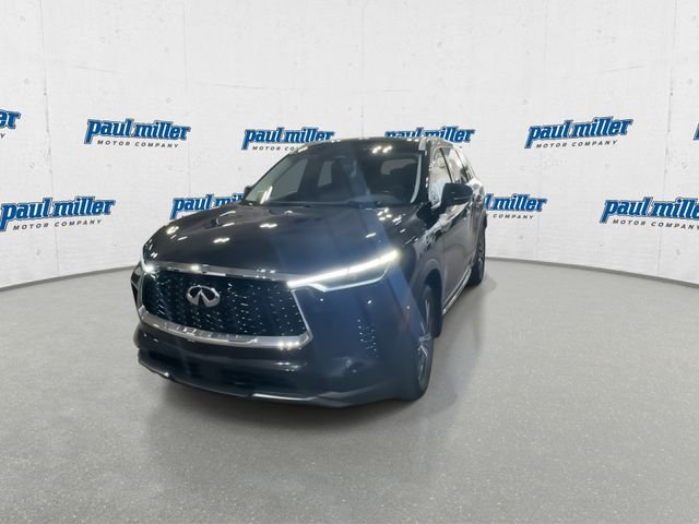 Used 2023 Black INFINITI Sensory image 5