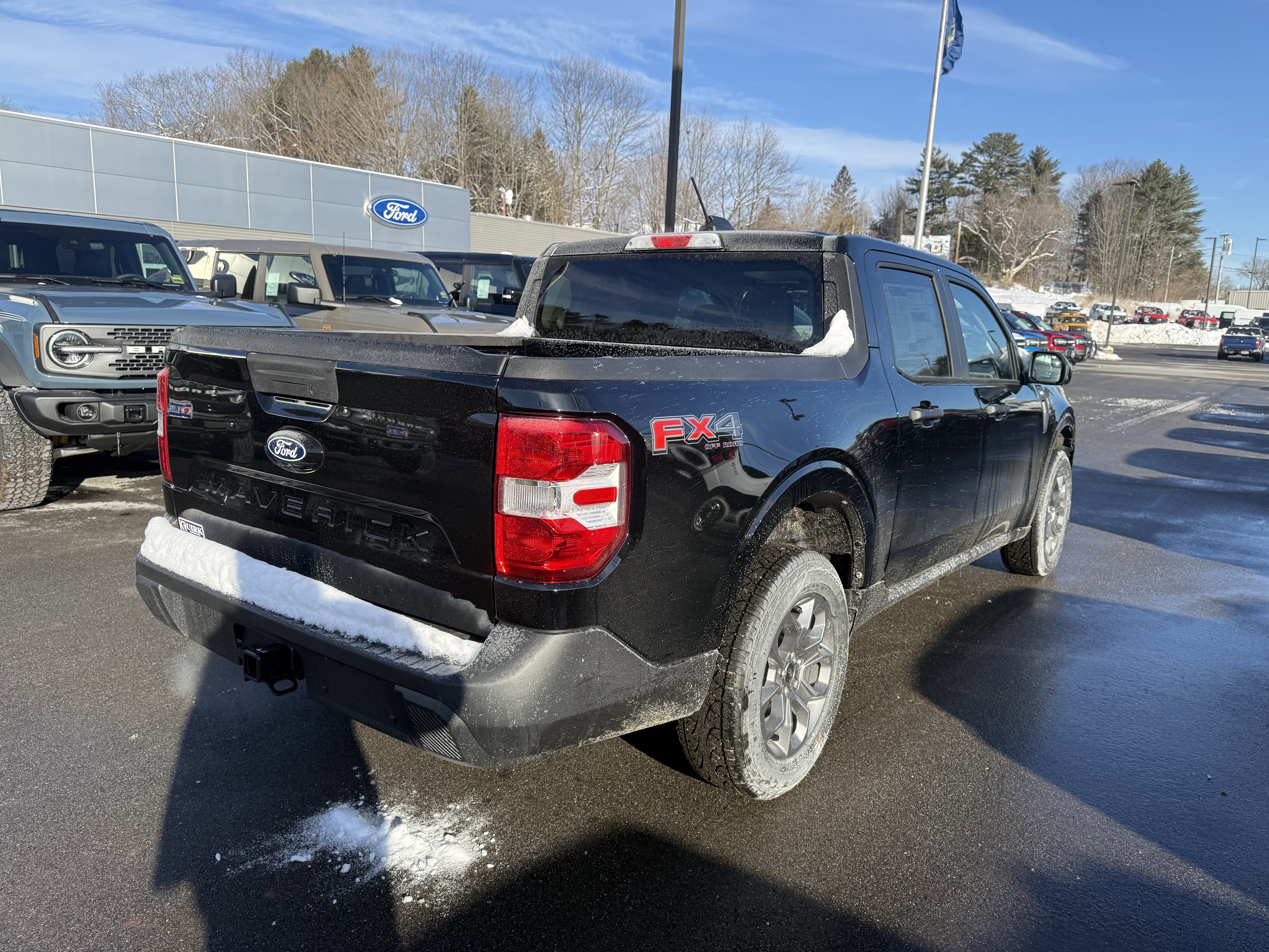 New 2026 Shadow Black Ford XLT image 6