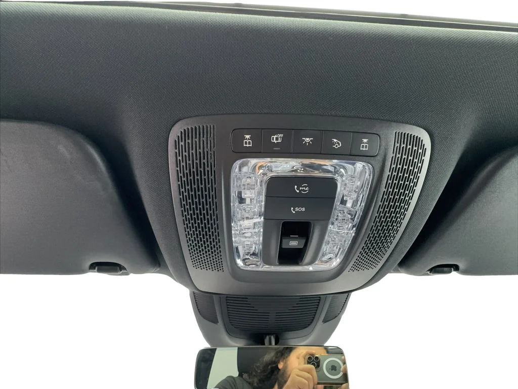 Used 2022 White Mercedes-Benz GLE 350 image 42