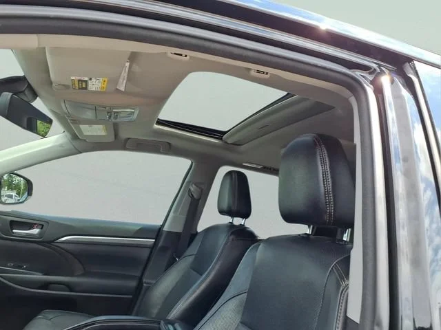 Used 2017 Black Toyota Limited image 17